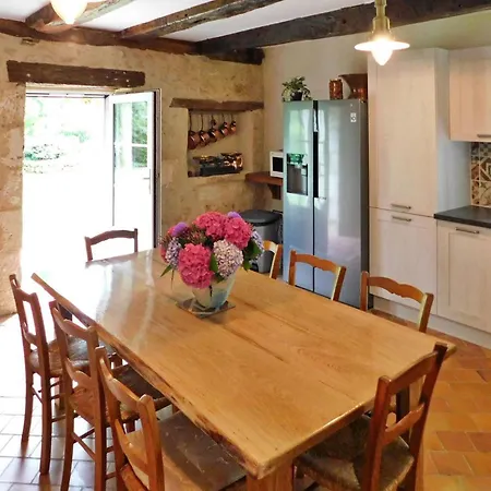 Holiday home La Devinie