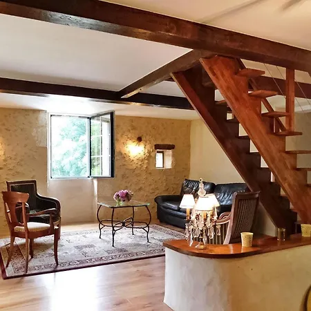 Holiday home La Devinie *